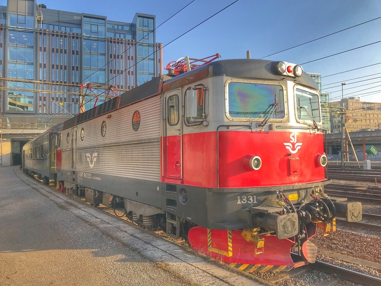 Vlak 94, Nattåg Arctic Circle Train